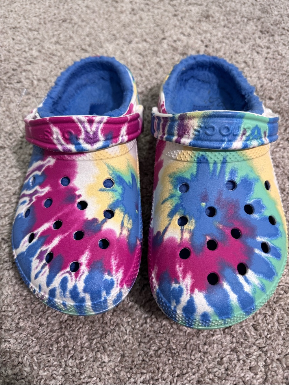 Crocs Tie-Dye Clog Shoes with Soft Sherpa  Lining - Blue, Pink, Yellow